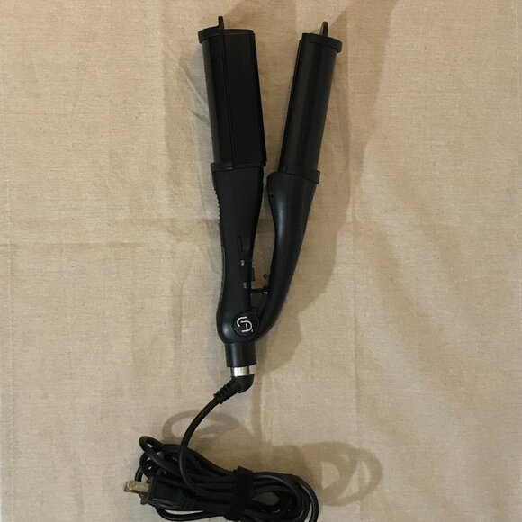 Professional Grade Waver & Curling Iron – 2" Ceramic - 450°F - Picture 6 of 15